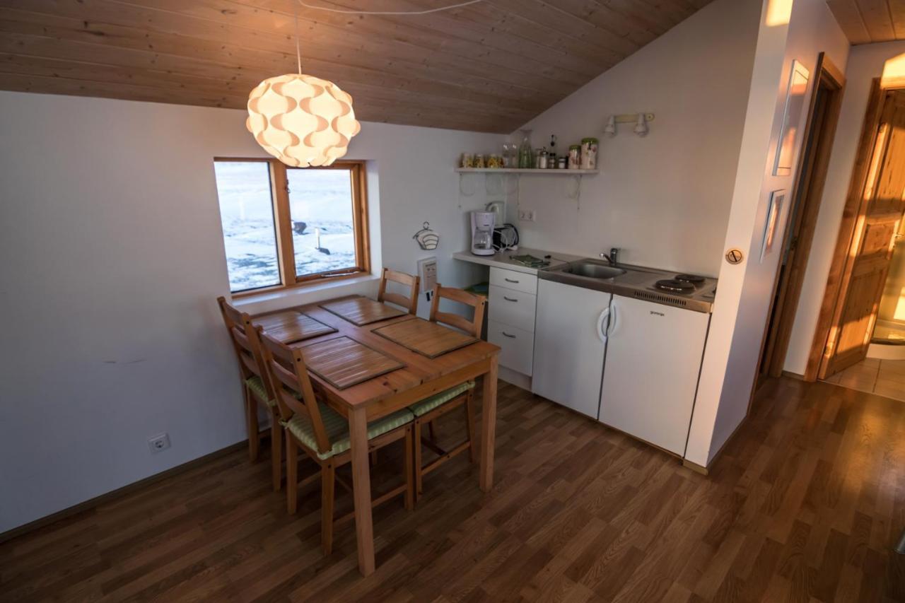 Lake Thingvellir Cottages Blaskogabyggd ภายนอก รูปภาพ